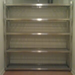 INOXPLAST ράφια σε φαρμακαποθήκη / shelves in a medical coldroom